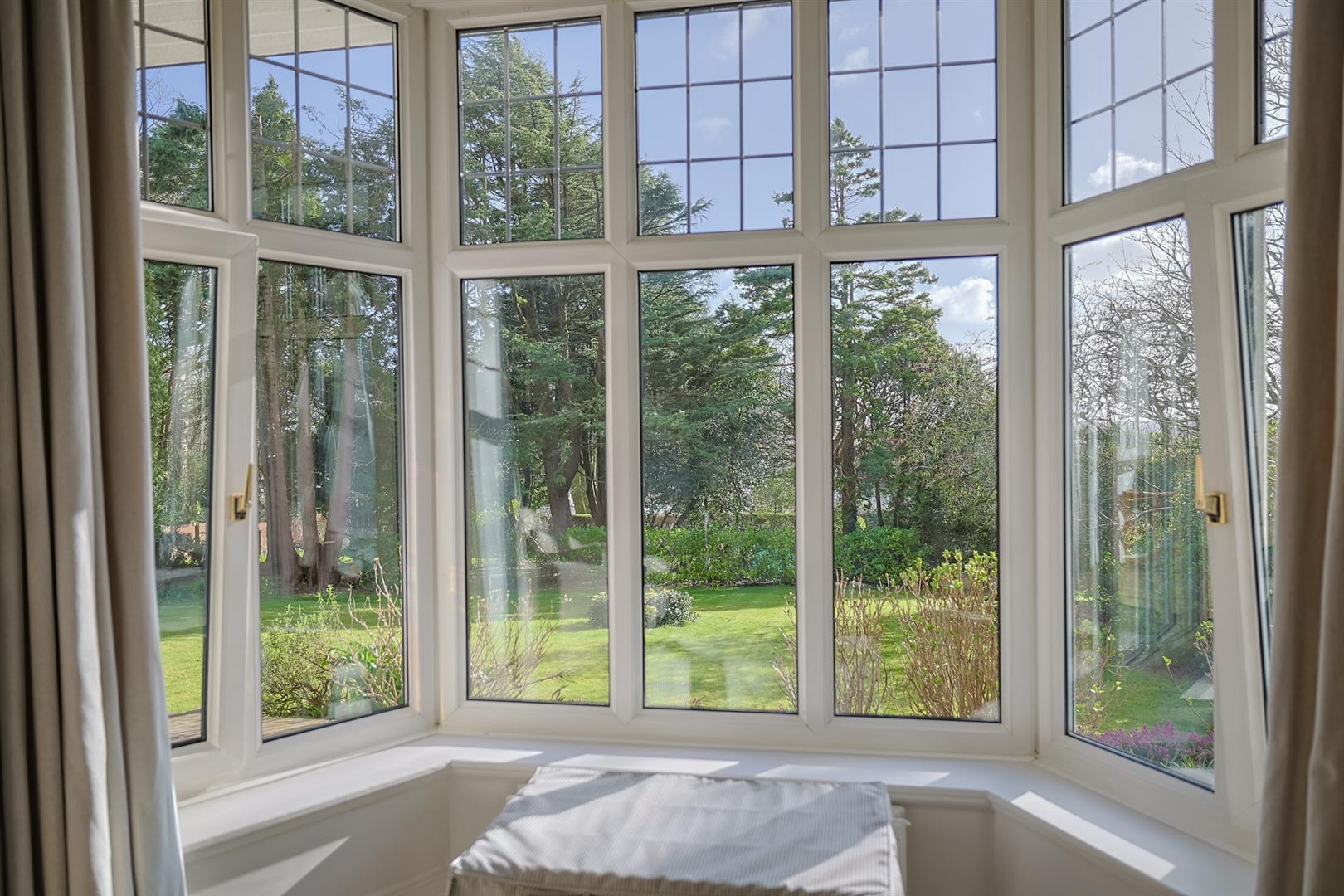 256 Gower Road, Sketty, Swansea, SA2 9JL